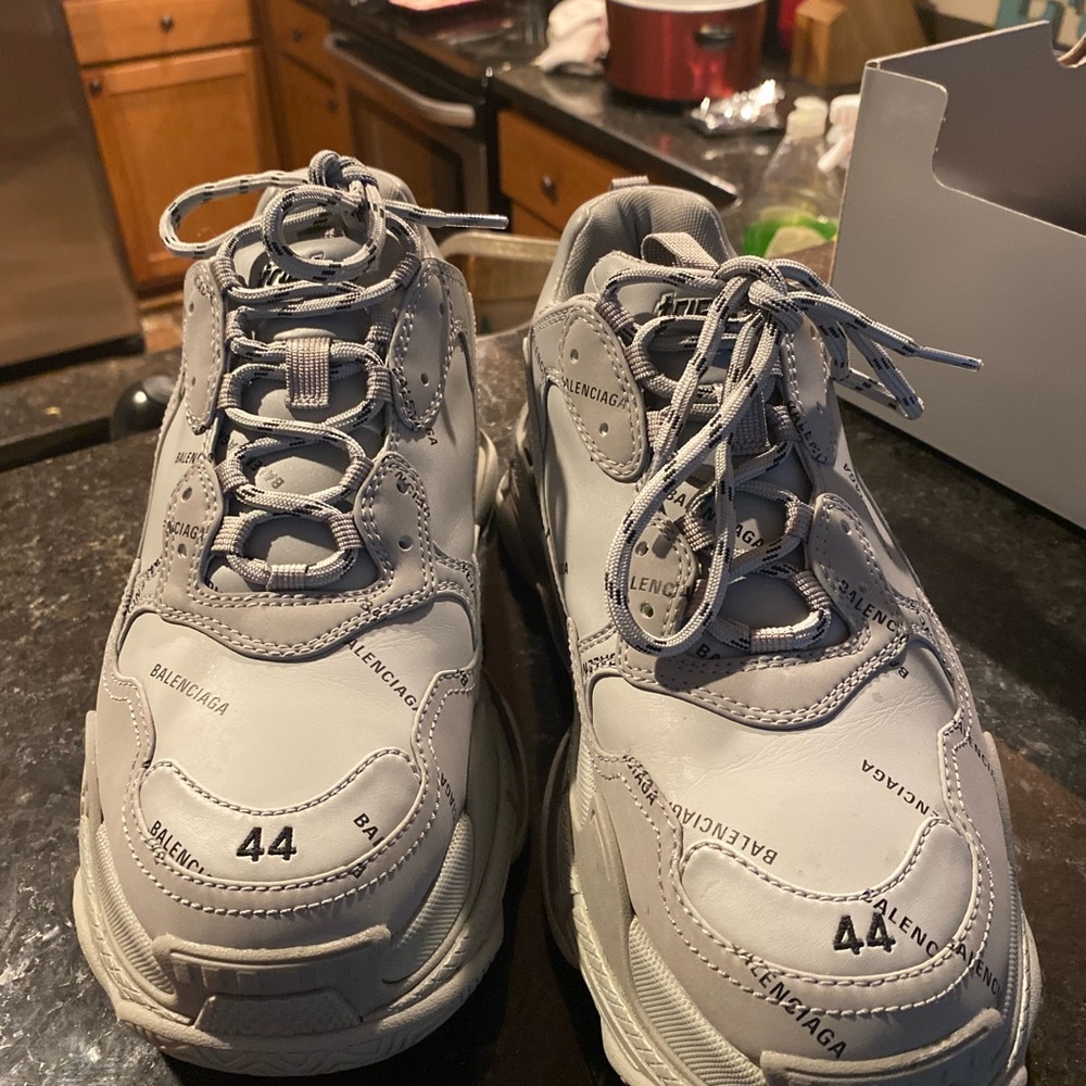 Balenciaga Size 10 - Picture 5 of 6